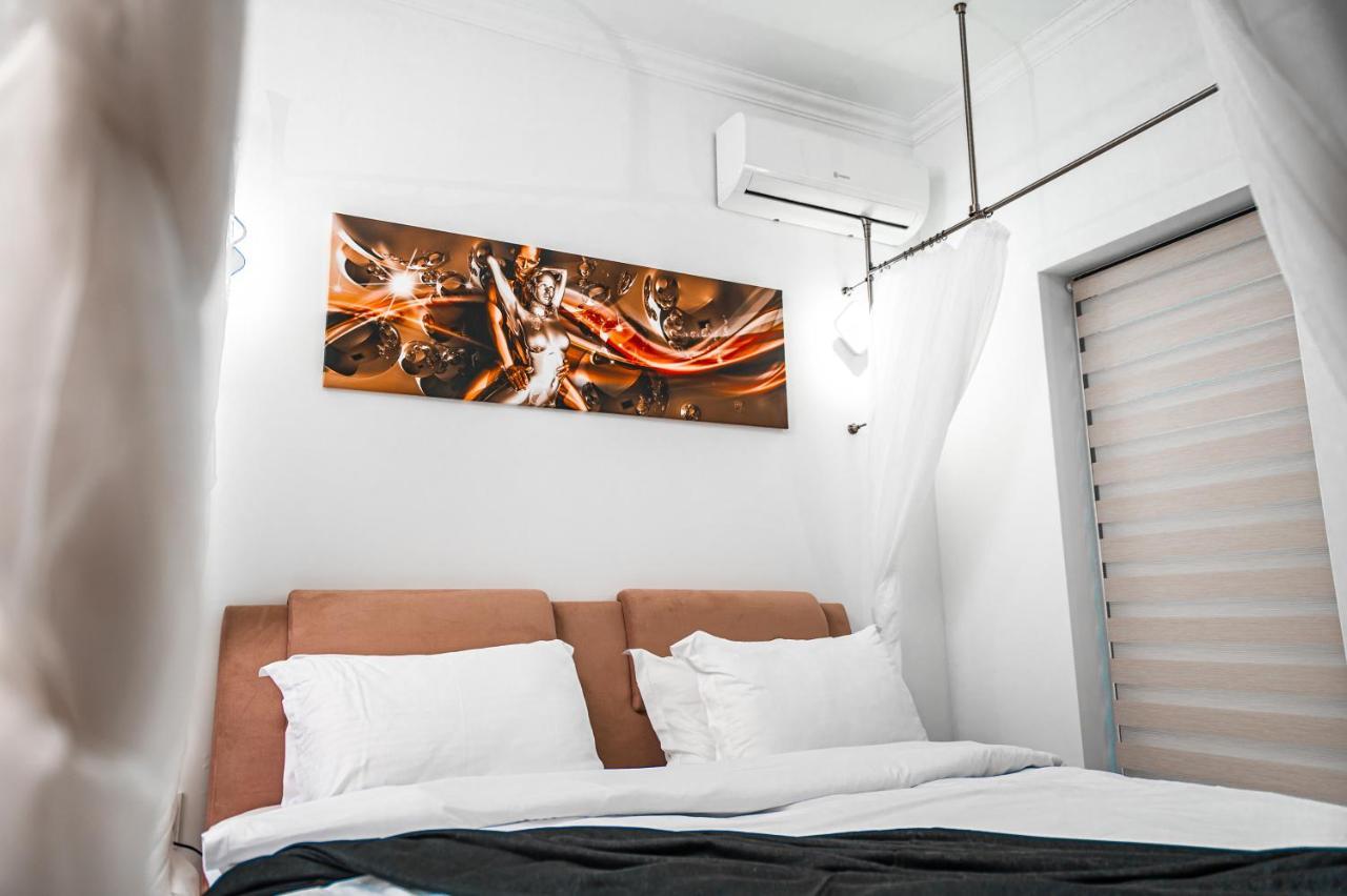 Puzzle Apartaments&Studios Craiova Bagian luar foto